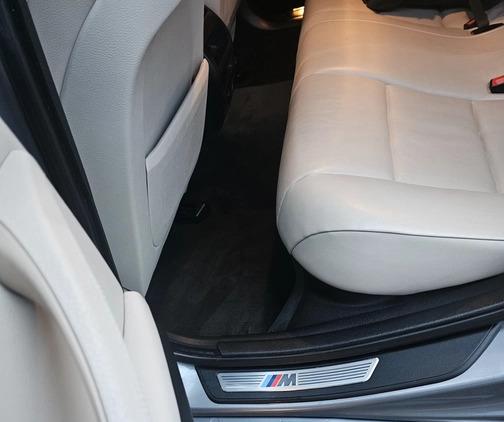 BMW Seria 5 cena 69900 przebieg: 177000, rok produkcji 2011 z Tuszyn małe 172